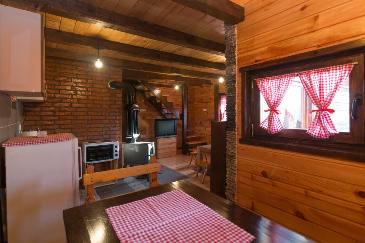 Brvnara Na Bregu Vila Bajina Basta Exterior foto